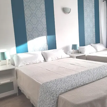 Apartment Near To The Ocean In Touristic Center Zone Playa de las Americas (Tenerife)
